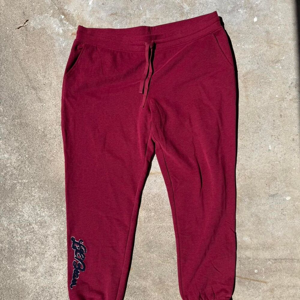 L.L.Bean 1912 Sweatpants XL Cranberry Red Joggers Men’s Fleece Lined Logo New